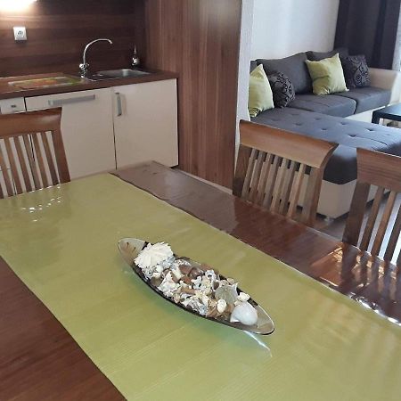 Rab Apartments Zic Kampor المظهر الخارجي الصورة